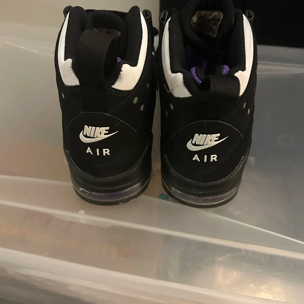 Nike Men’s Air Max 2 CB ’94 Retro - Picture 2 of 3